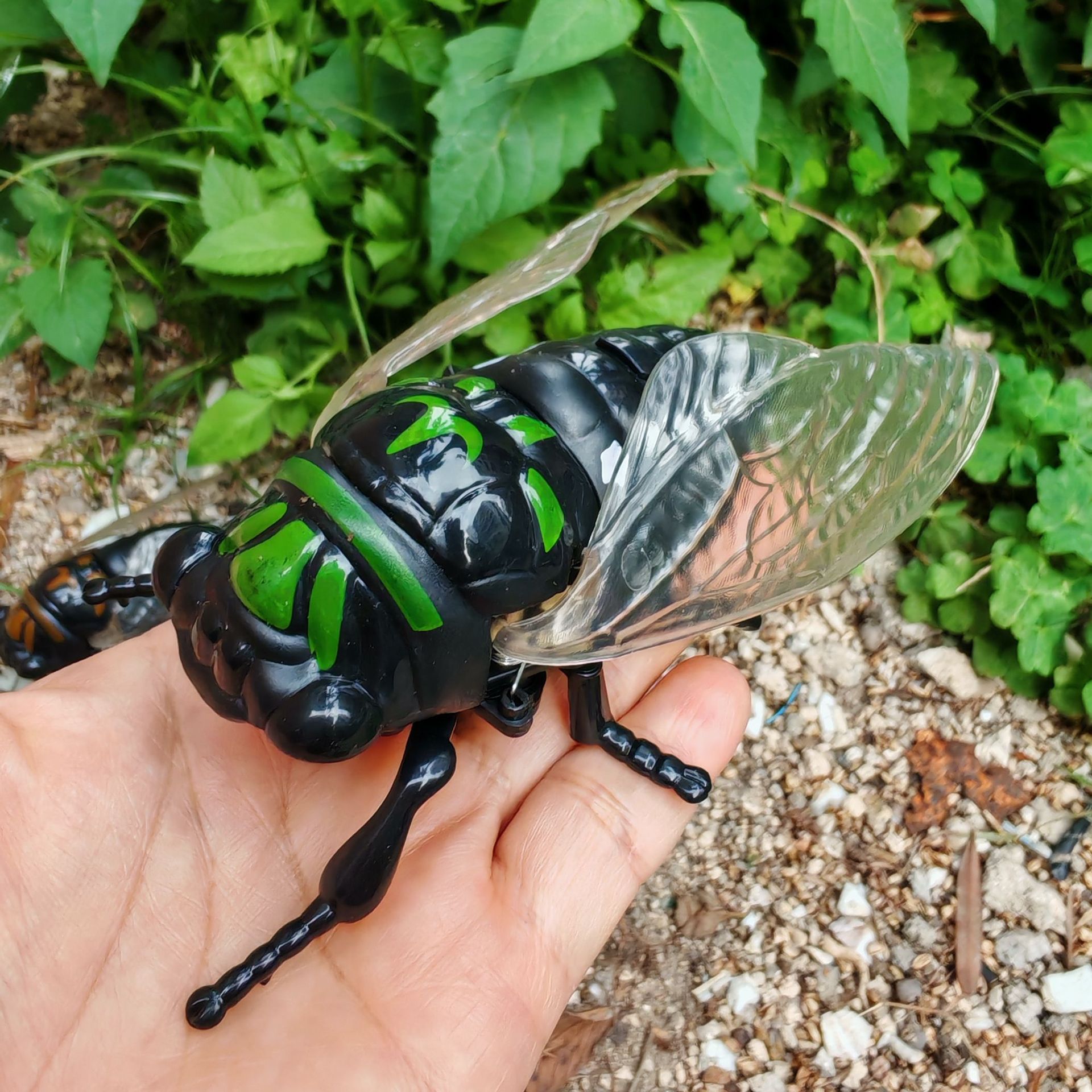New Wind Up Insect Bionic Toys - đánh giá và giá Prank Toys